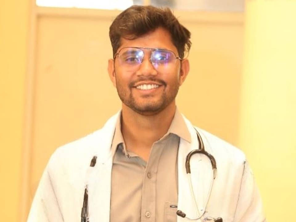 Dr Mohit Panwar  